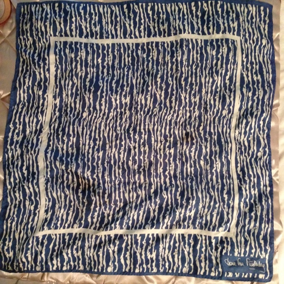 Diane Von Furstenberg Silk Square Scarf - Picture 3 of 4